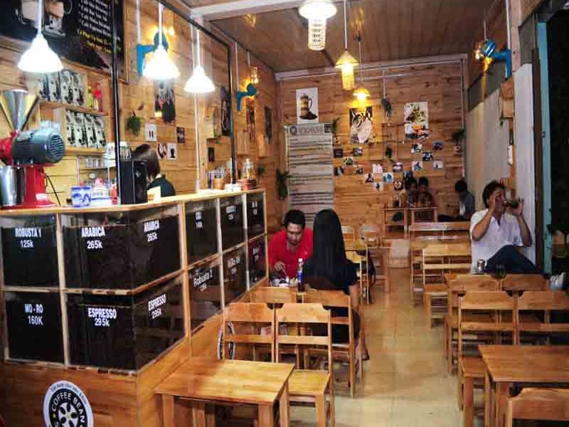 Quán cafe diện tích vừa