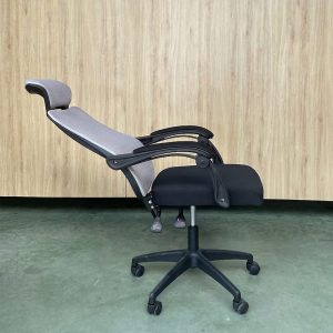 Ghế văn phòng chân xoay 202