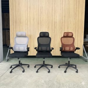 Ghế văn phòng chân xoay 218D